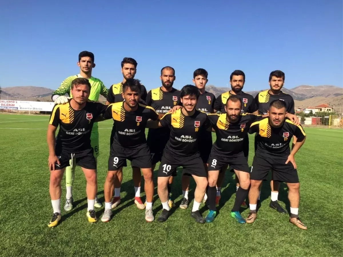 Emrespor, yeniden profesyonel liglere dönmek istiyor