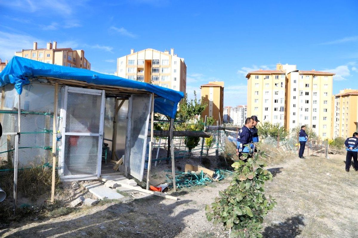Nevşehir\'de çevreyi tehdit eden kaçak yapılarak müsaade edilmiyor