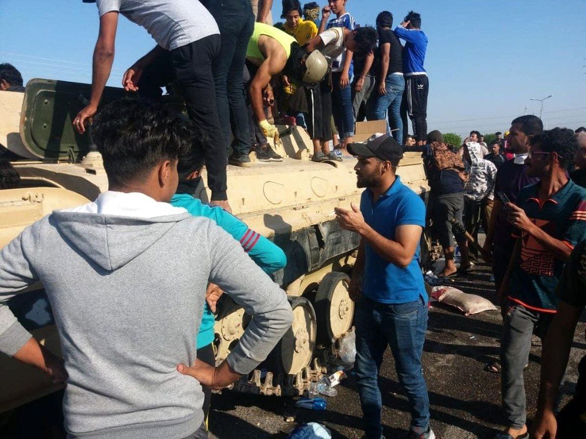 Protestoların sürdüğü Irak\'ta anayasa değişikliği için ilk toplantı