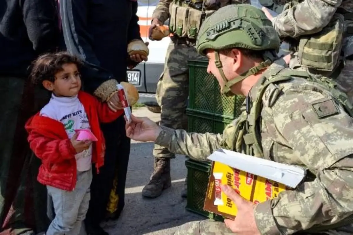 Resulayn halkına insani yardım sürüyor