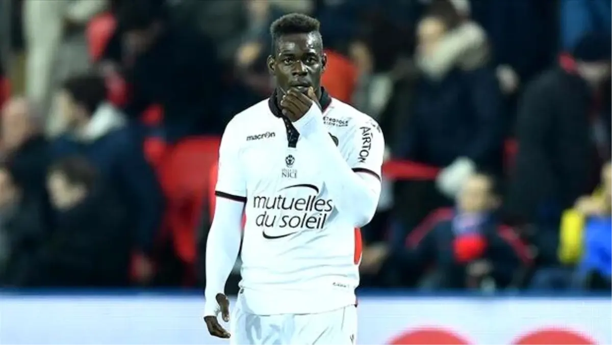 Roma Kulübü\'nden Balotelli\'ye destek mesajı