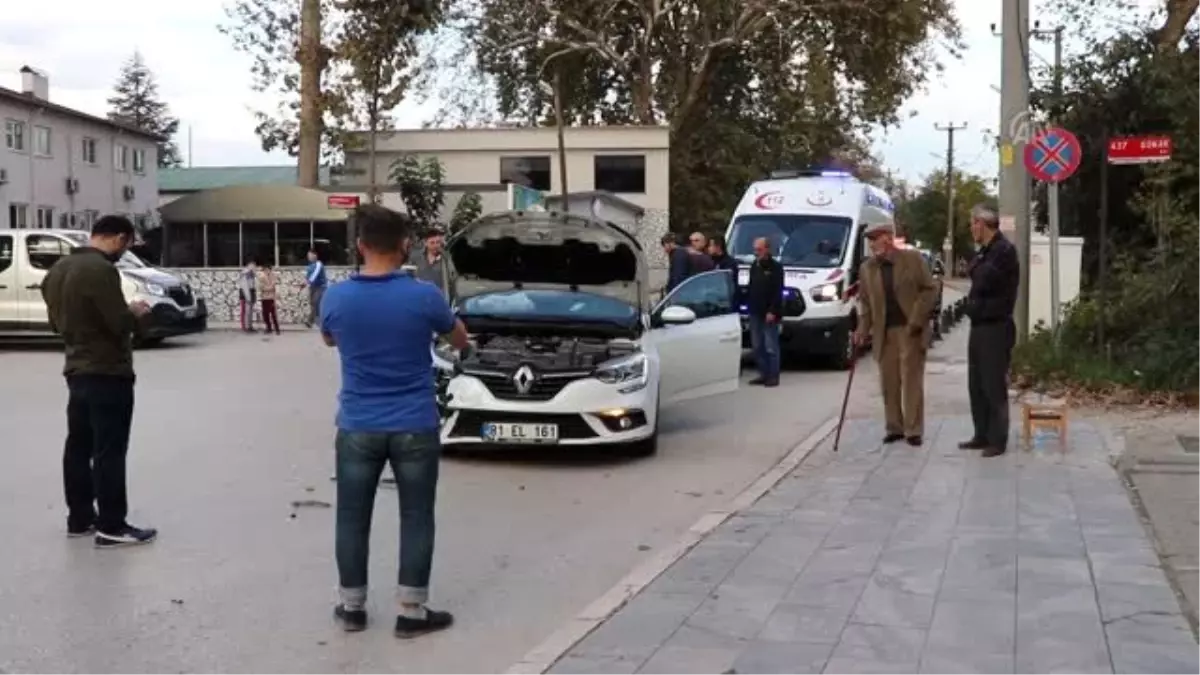 Yeni aldığı otomobille kaza yapan sürücü gözyaşlarını tutamadı - DÜZCE