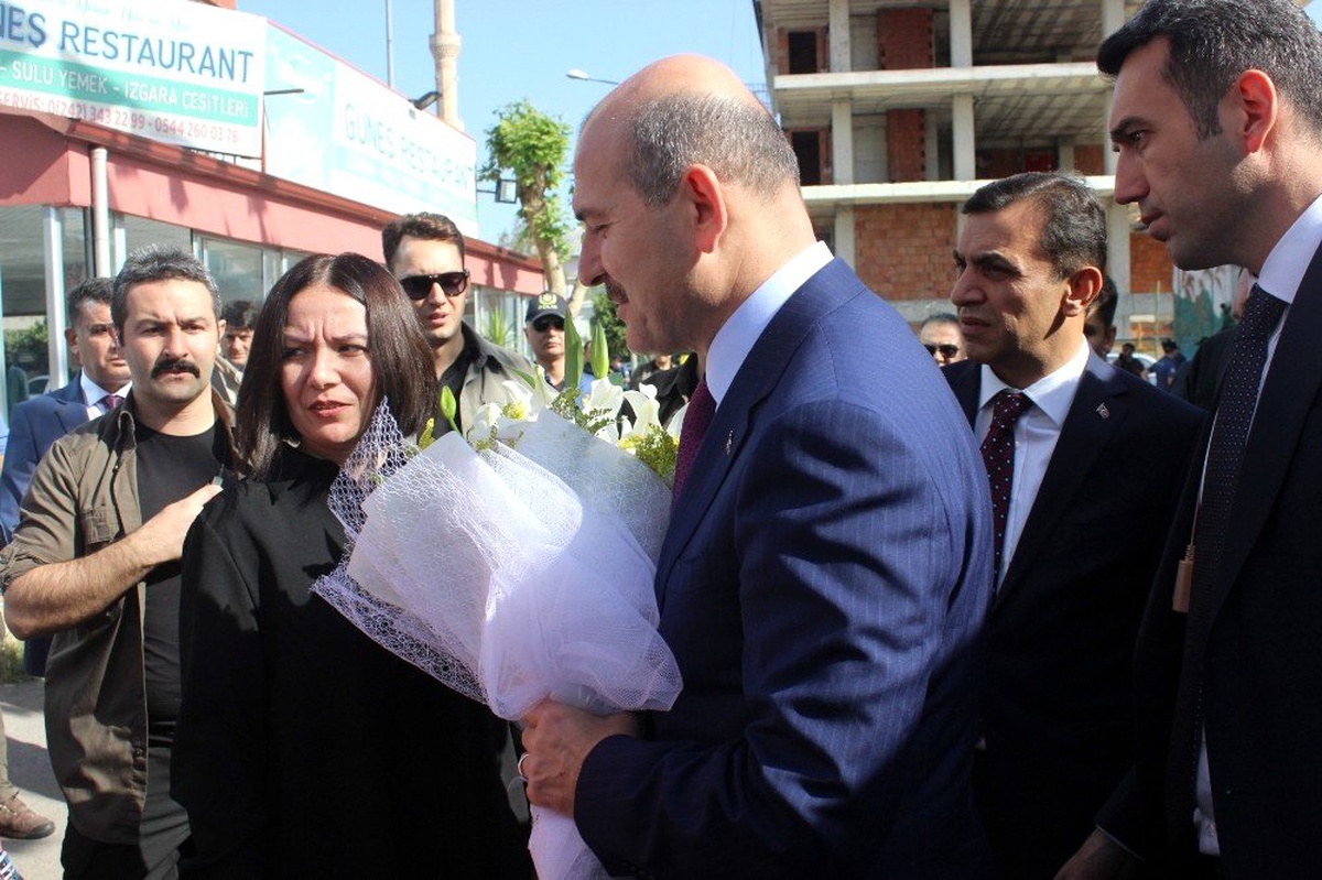 Bakan Soylu: "Ayağımızı bağlarlar kör kuyuya atarlardı bizi"