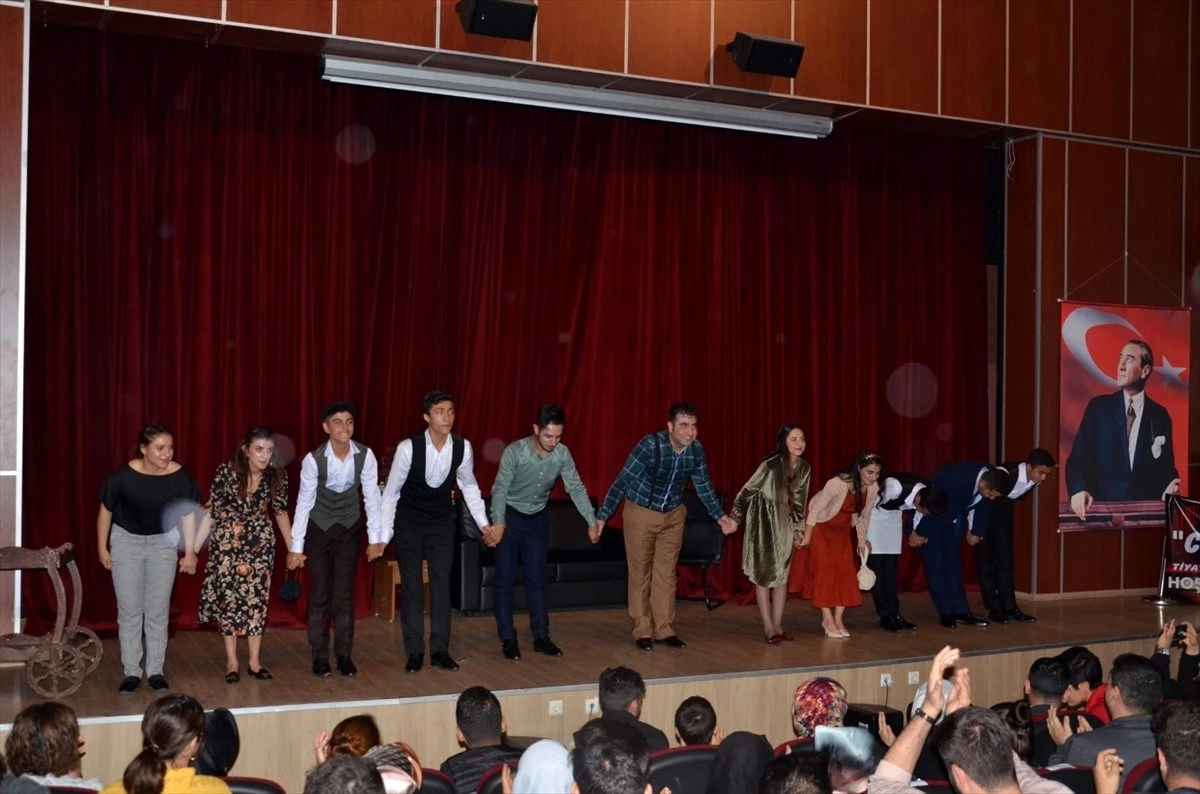 "Cimri" oyunu Diyarbakır\'da sahnelendi
