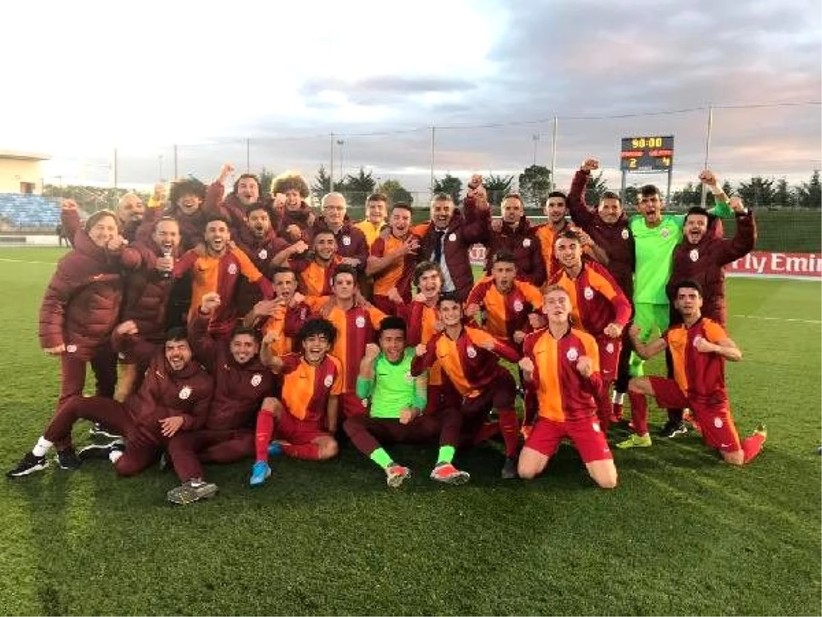 Galatasaray U19: 2-4