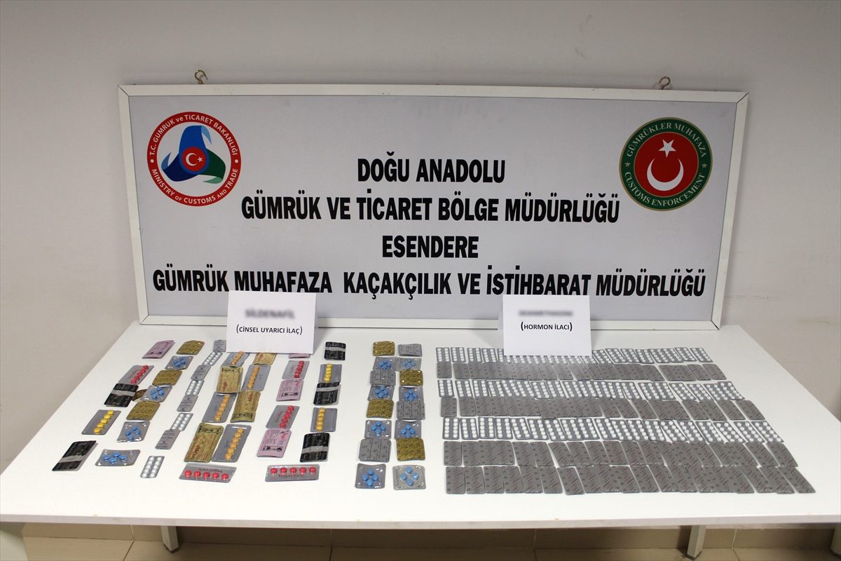 Gümrük muhafaza ekiplerinin operasyonlarında 23 bin 686 ilaç ele geçirildi