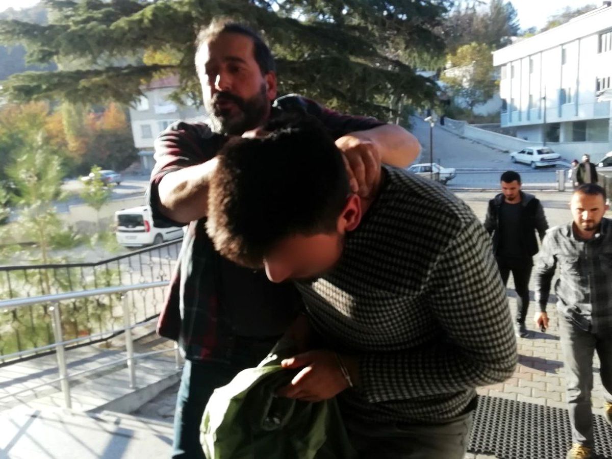 İstanbul\'dan getirdiği eroinle yakalandı