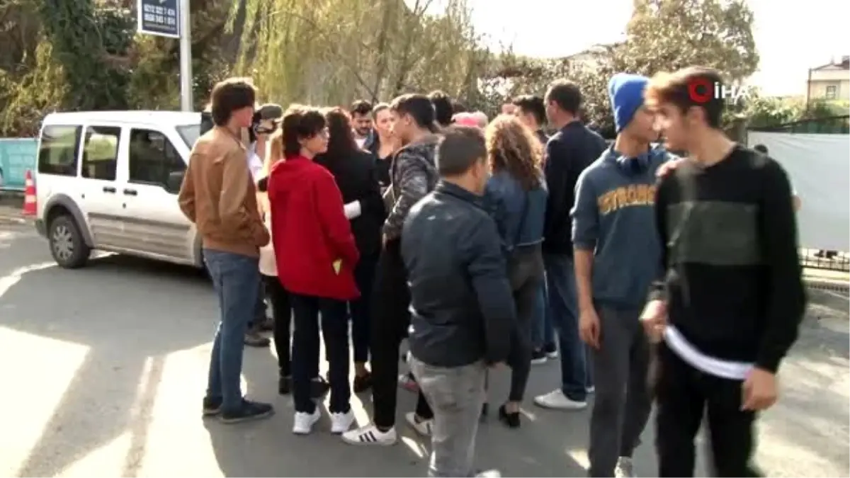 Kemerburgaz\'da özel okul iflas edince öğrenciler ortada kaldı