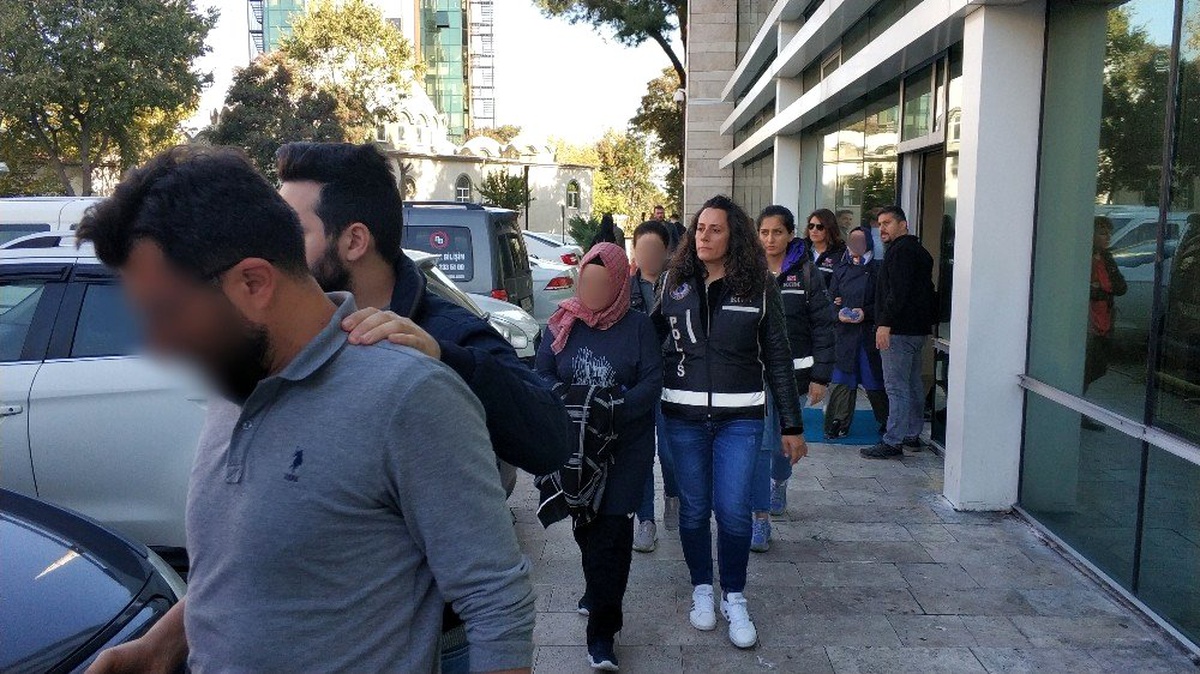 Samsun\'da FETÖ\'den 8 kişinin gözaltı süresi uzatıldı