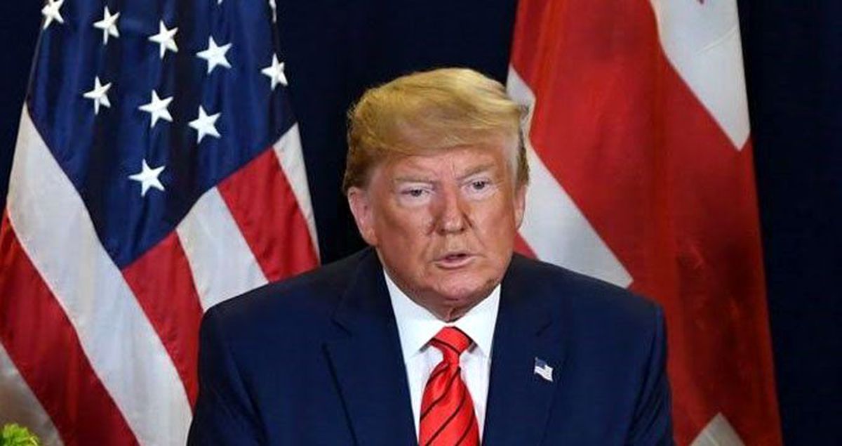 Trump\'ın azil sürecinde yeni gelişme: Üst düzey bir Amerikalı diplomat ifadesini değiştirdi