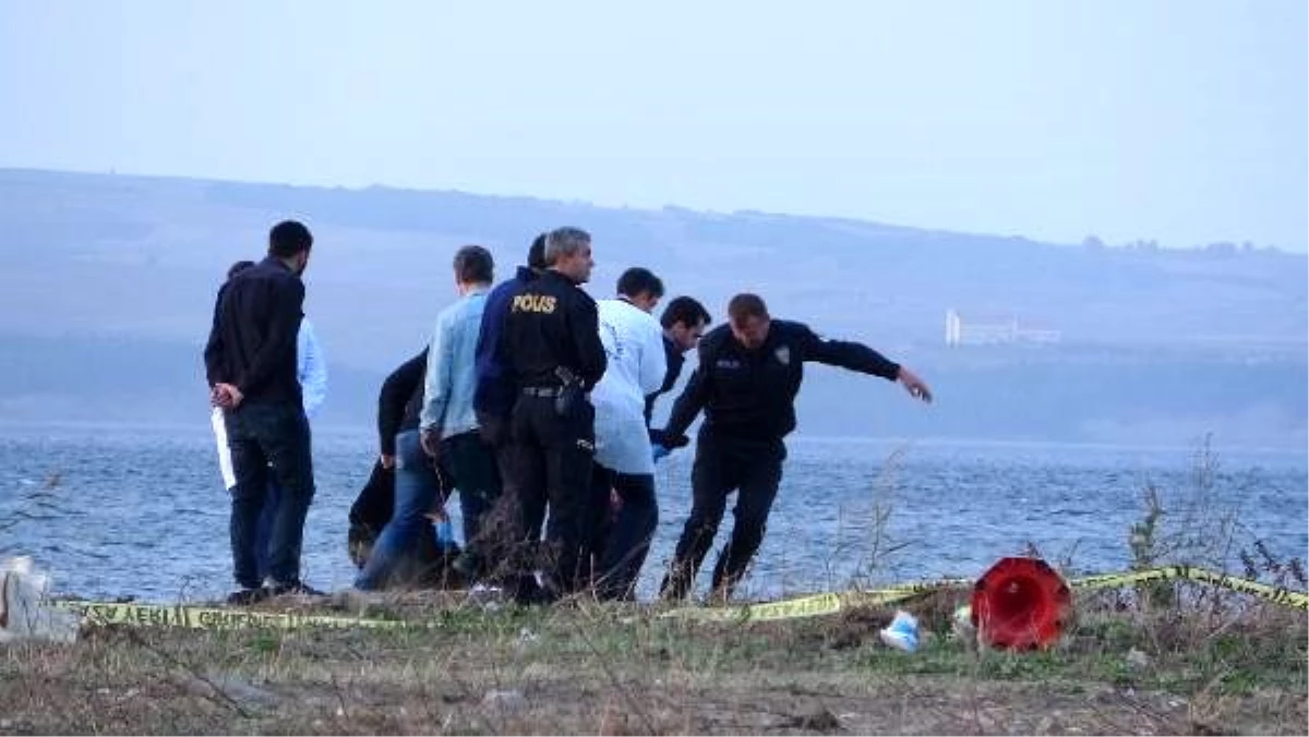 Yaşlı kadın Lapseki sahilinde ölü bulundu