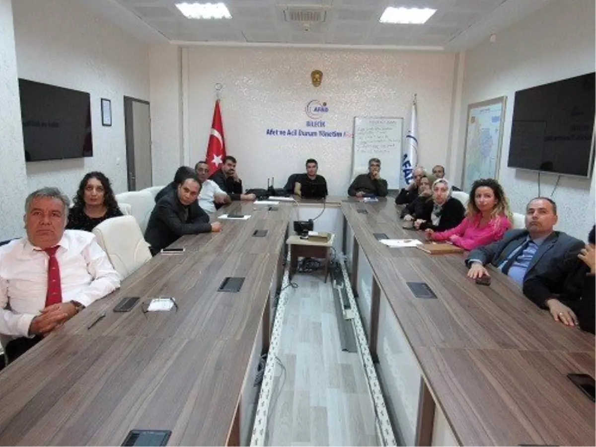 AFAD personeline "Telsiz Kullanımı Seviye 2 Eğitimi" verildi