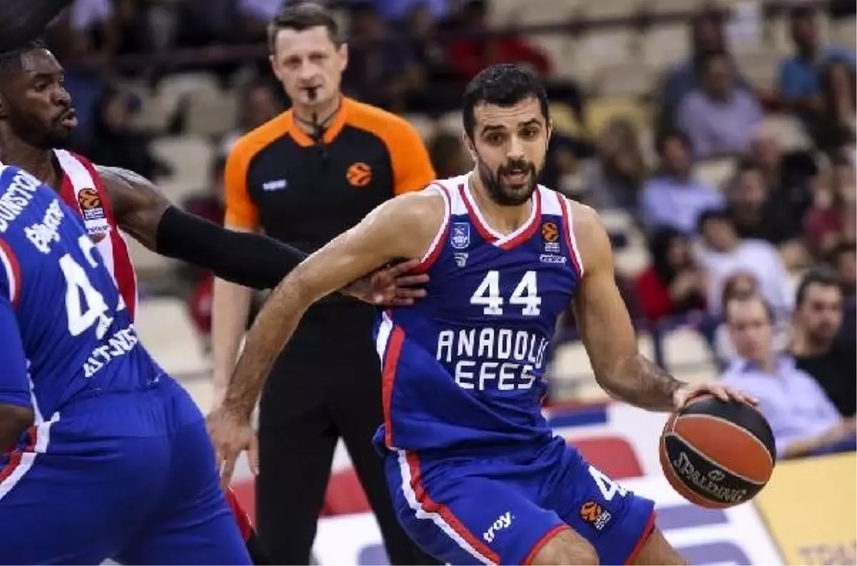 Anadolu Efes: 67-86