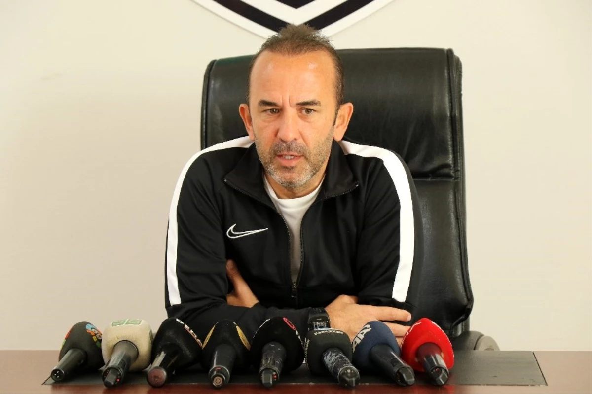 "Beşiktaş maçını kazanarak tekrar bir gündem oluşturmak istiyoruz"