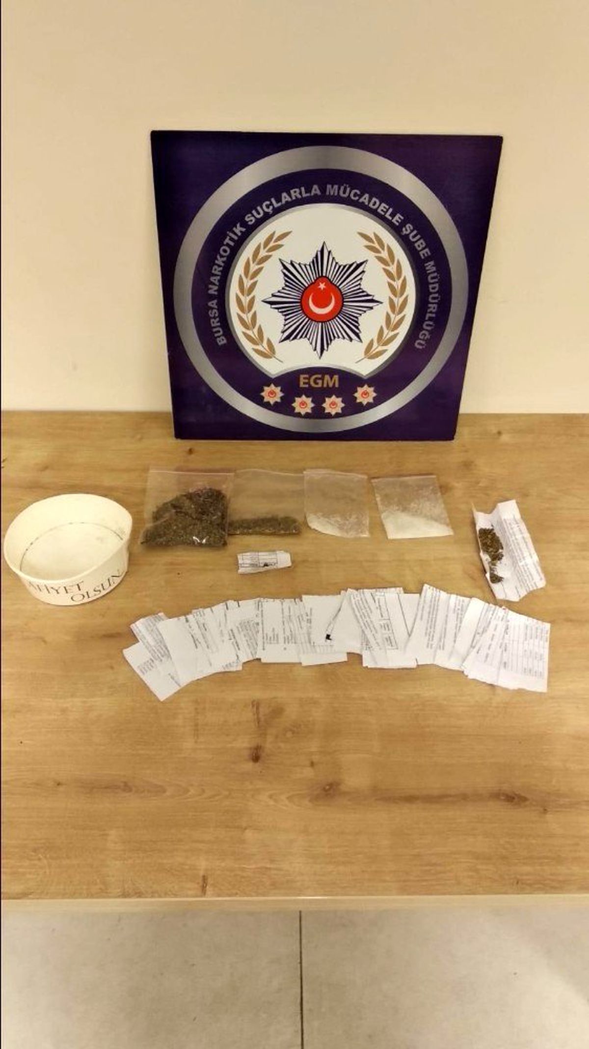 Bursa\'da uyuşturucu operasyonu: 23 gözaltı