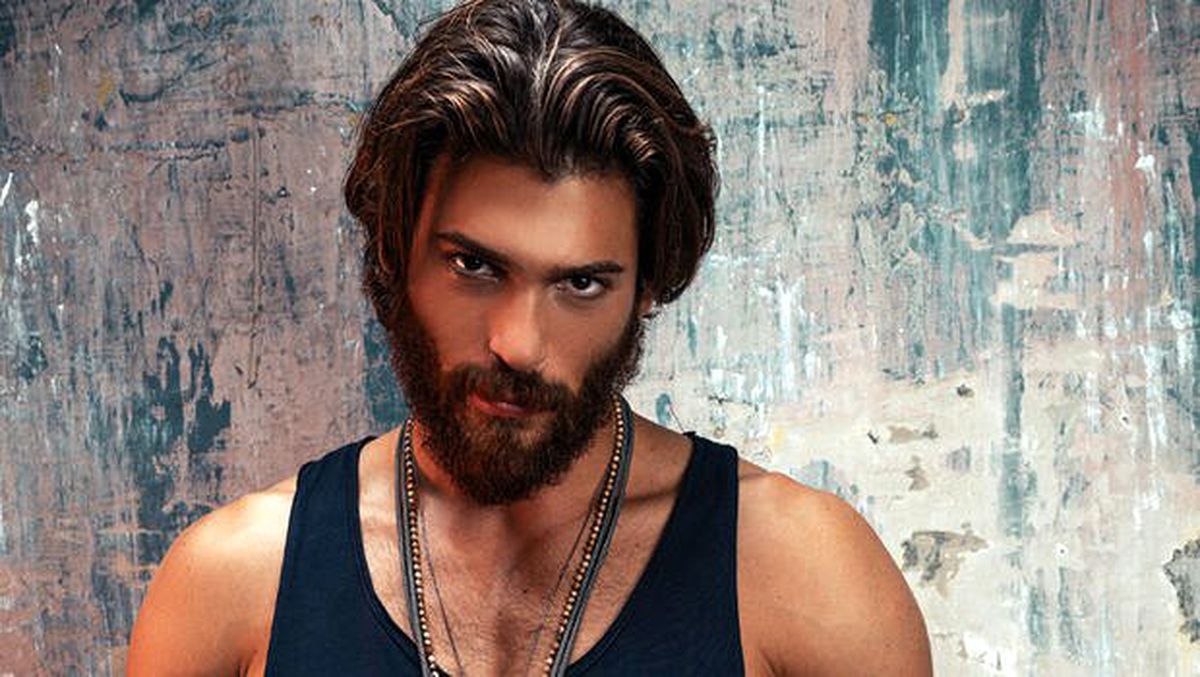 Can Yaman: Erkek gibi konuşan kadınlardan kaçarım!