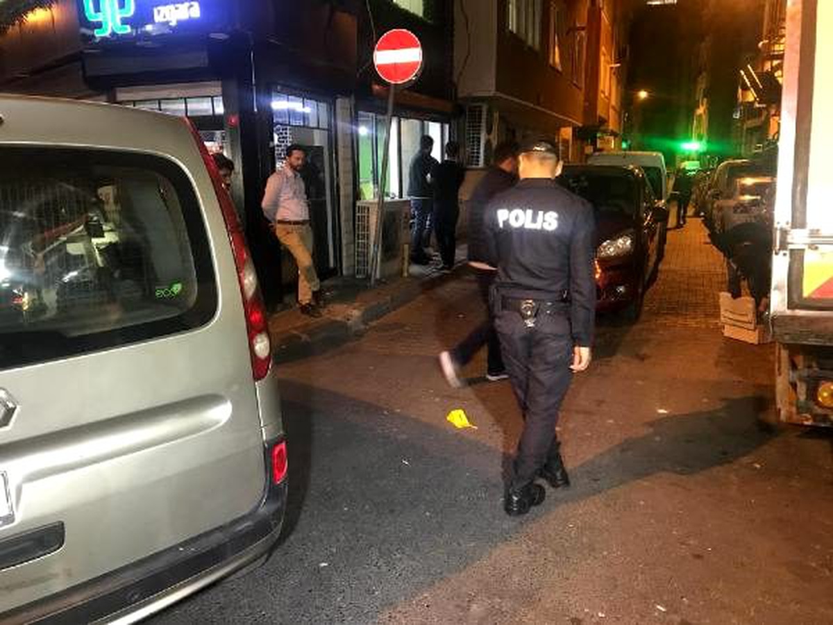 Kağıthane\'de yol tartışması kanlı bitti