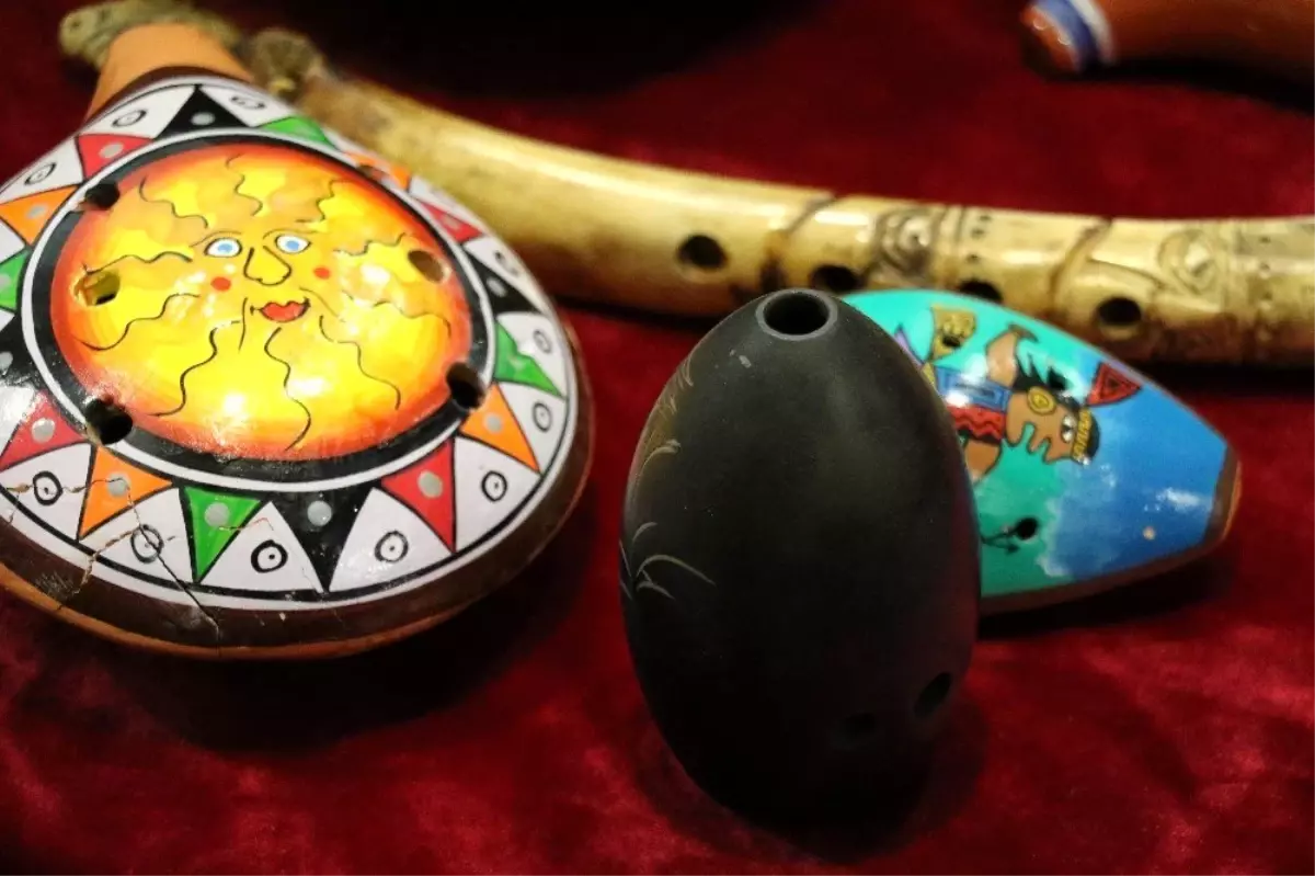 (Özel) 80 ülkeden 450 farklı kadim enstrüman arşivi var