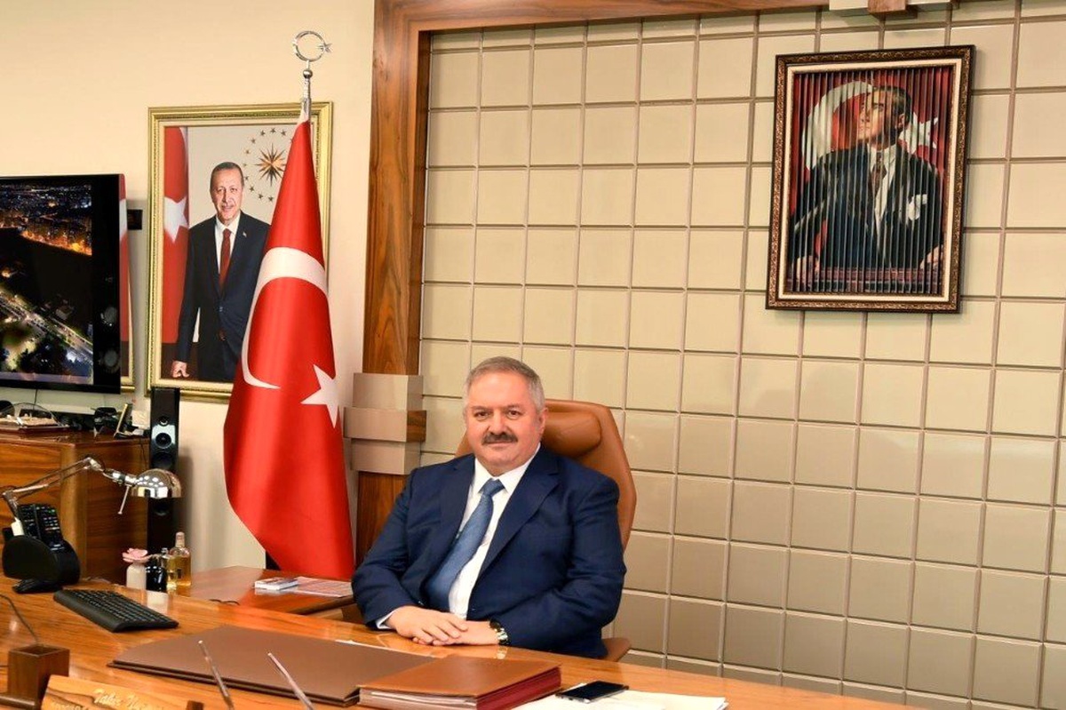 Tahir Nursaçan: "Mevlid gecesi dayanışma duygularımızı güçlendiren gecelerdendir"