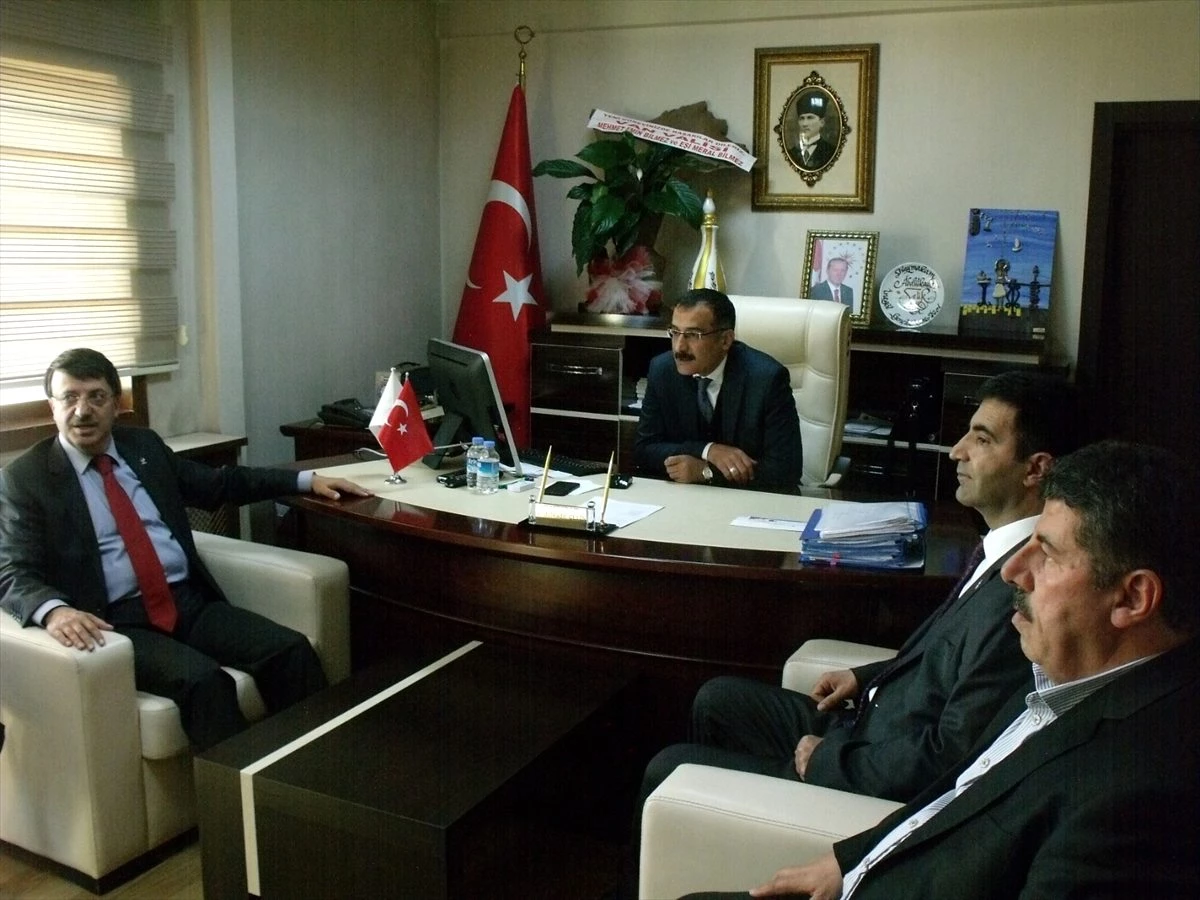 AK Parti Van İl Başkanı Türkmenoğlu\'nun Özalp ziyareti