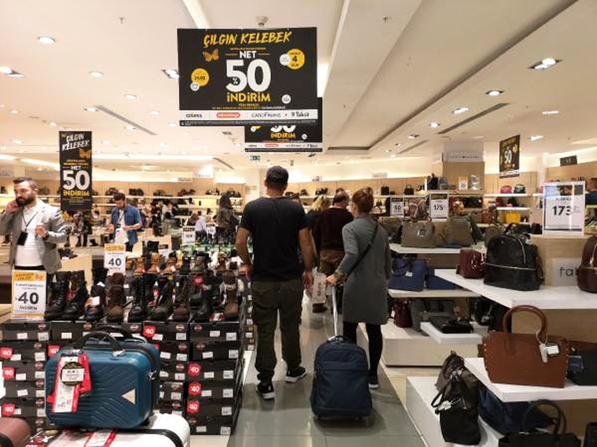 Alışveriş çılgınlığı başladı