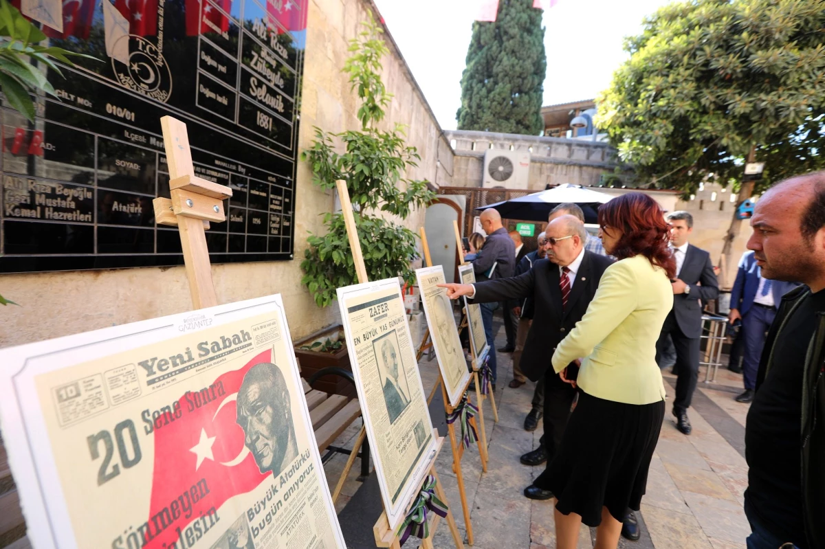 "Atatürk" temalı sergi açıldı