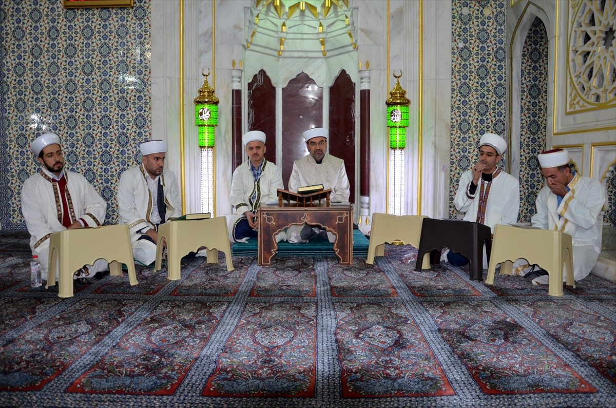 Batman, Siirt ve Elazığ\'da Mevlit Kandili kutlandı