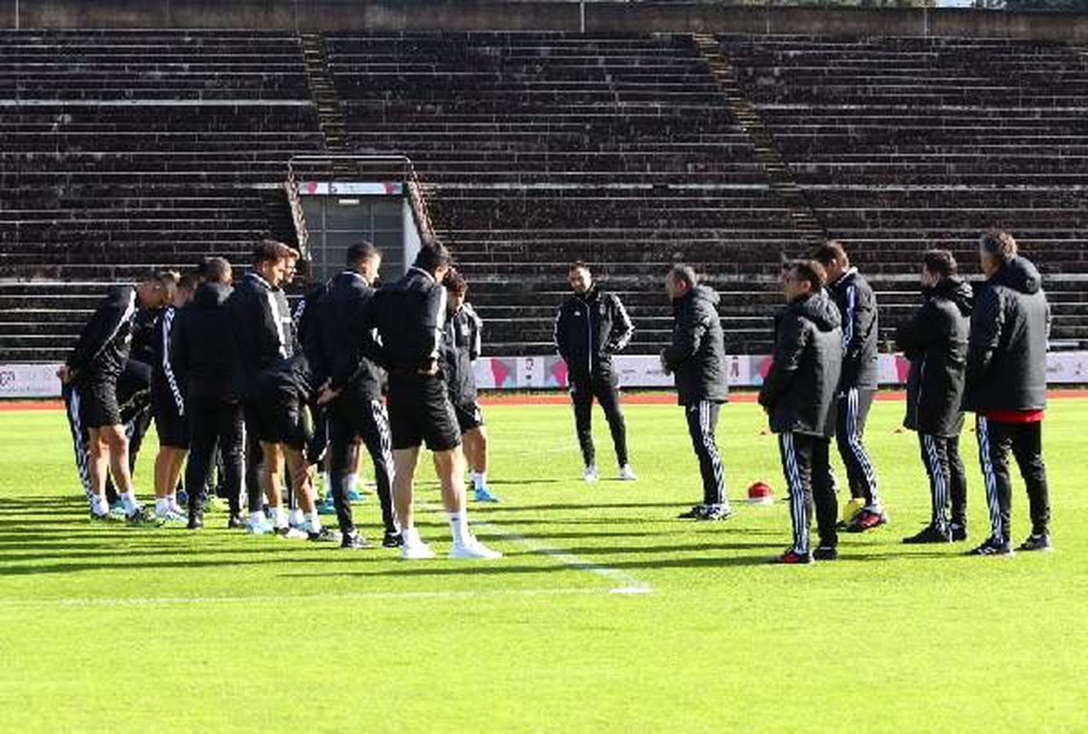 Beşiktaş, Denizlispor maçı hazırlıklarına Portekiz\'de başladı