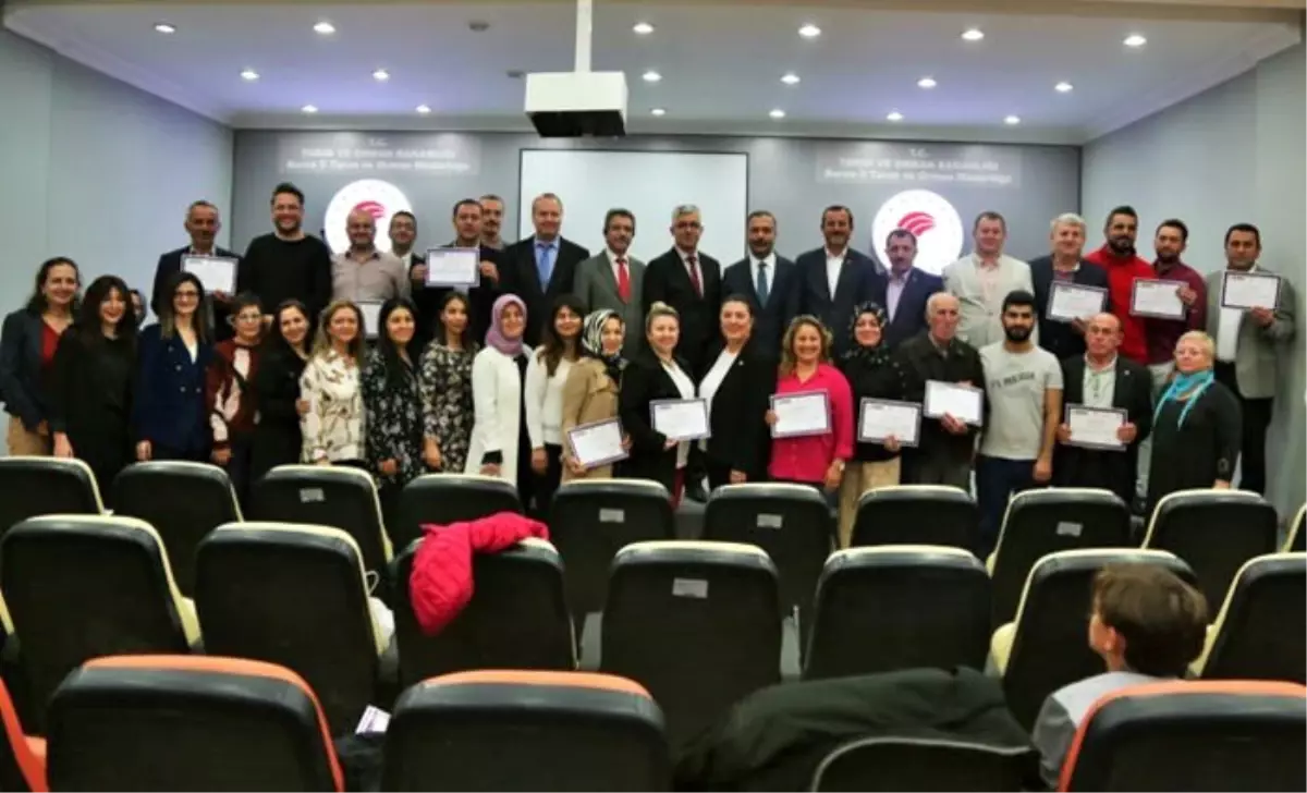 Çiftçi, ürettiğini pazarlamak için harekete geçti