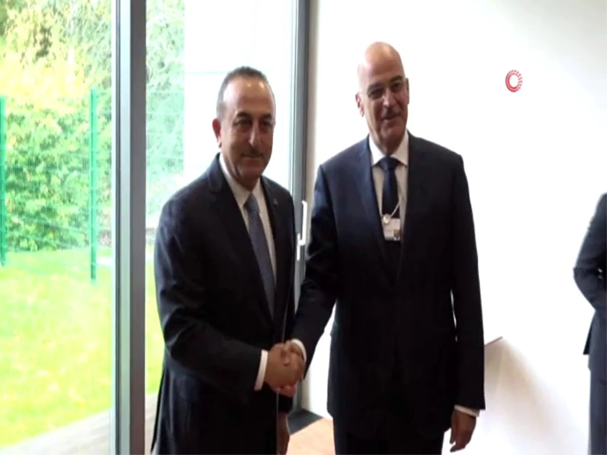 Dışişleri Bakanı Çavuşoğlu, Yunan mevkidaşı ile görüştü