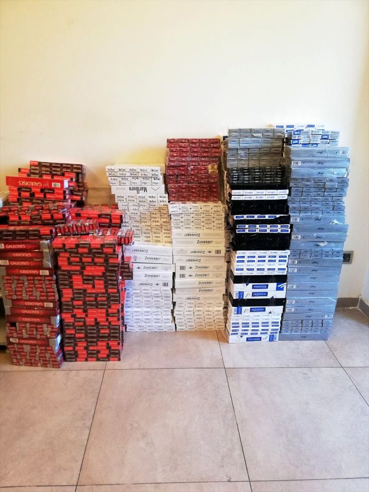 Gaziantep\'te kaçak sigara operasyonu