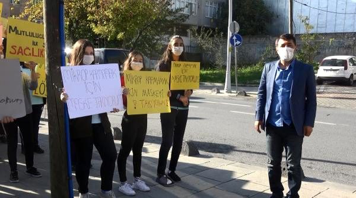 Öğrenciler lösemili çocuklar için yürüdü