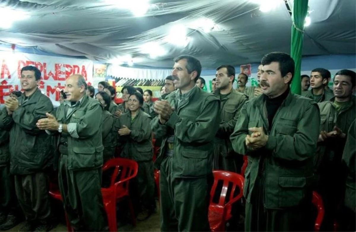 PYD elebaşı "Mazlum Kobani" kod adlı terörist Ferhad Abdi Şahin PKK kampında