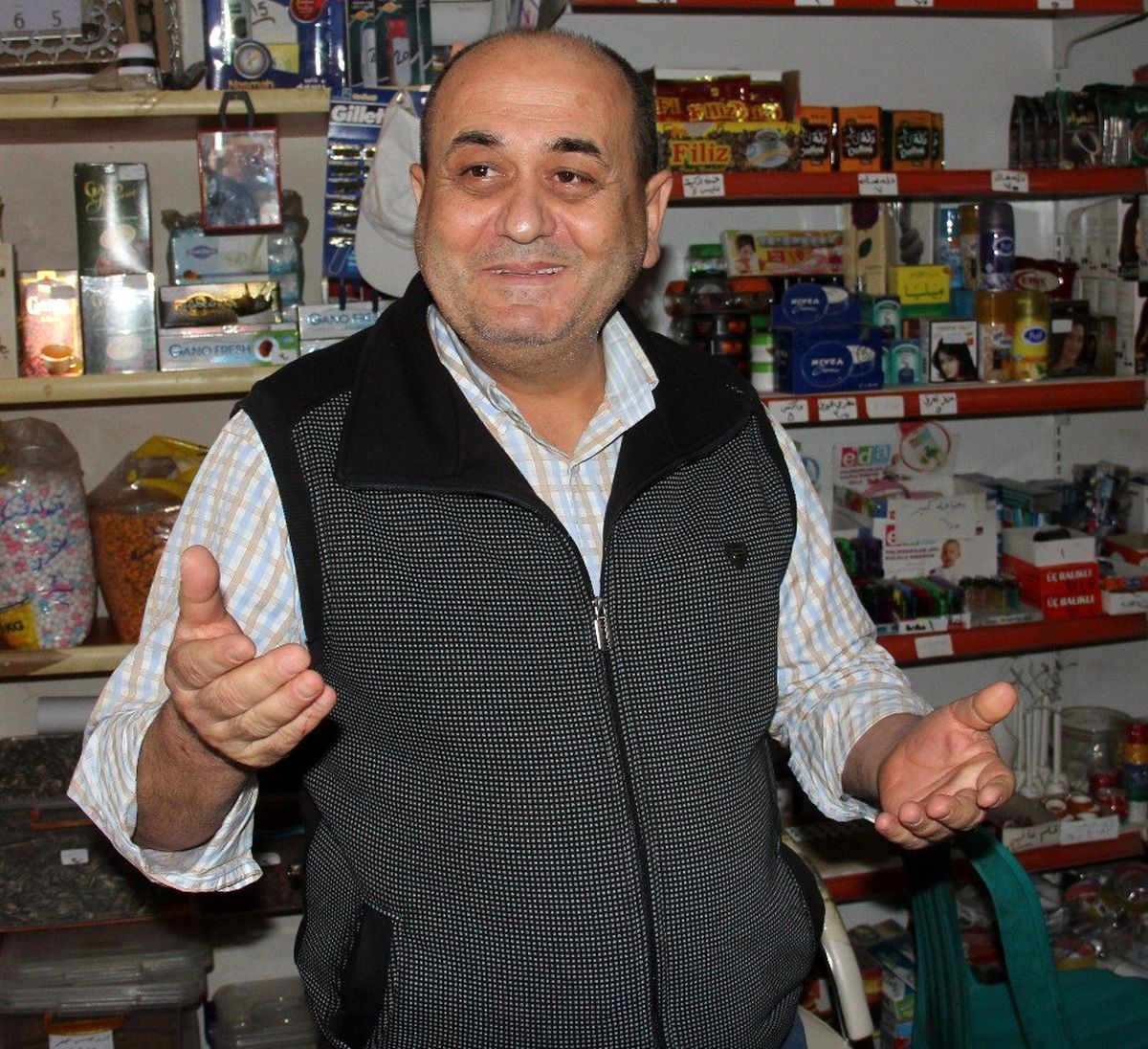 Sahte diploma yapan oğlunu ihbar etti
