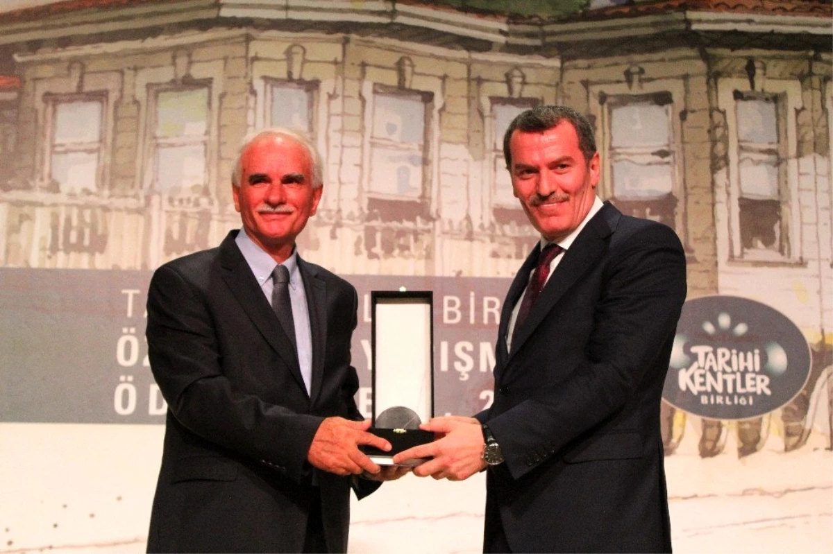 Tarihi Kentler Birliği\'nden Zeytinburnu Belediyesi\'ne ödül