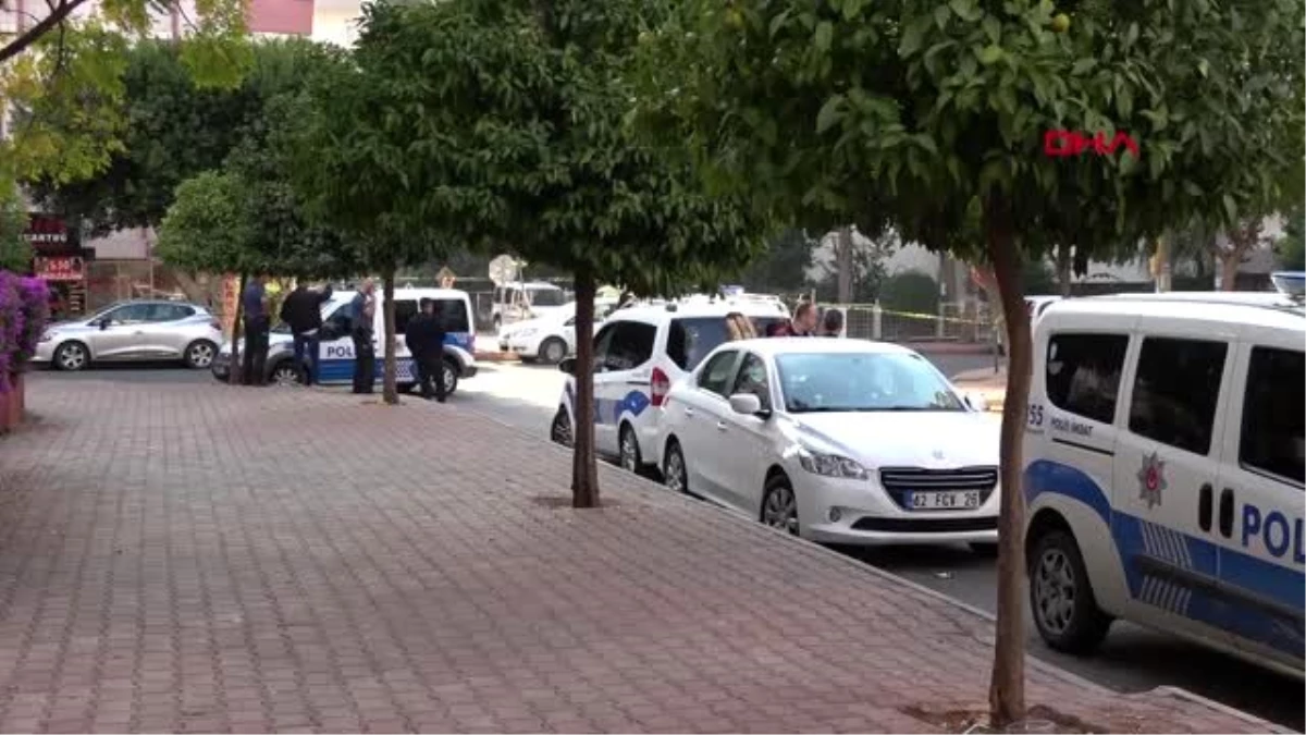 Antalya\'da 4 kişilik aile ölü bulundu; siyanür bulgusuna rastlandı - yeniden