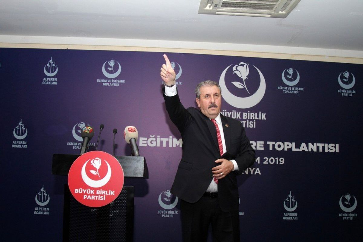 BBP lideri Mustafa Destici: "ABD Temsilciler Meclisi\'nde alınan kararların değeri yoktur"