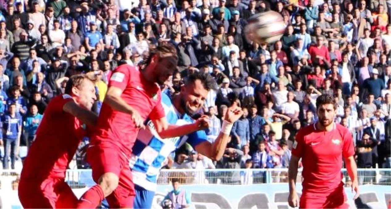 Büyükşehir Belediye Erzurumspor: 0 -Akhisarspor: 0