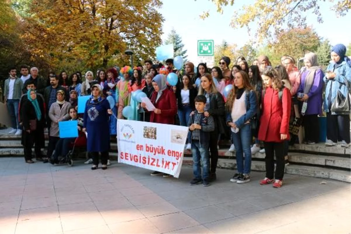 Çankırı\'da velilerden, Aksaray\'daki otizm ayrımcılığına tepki