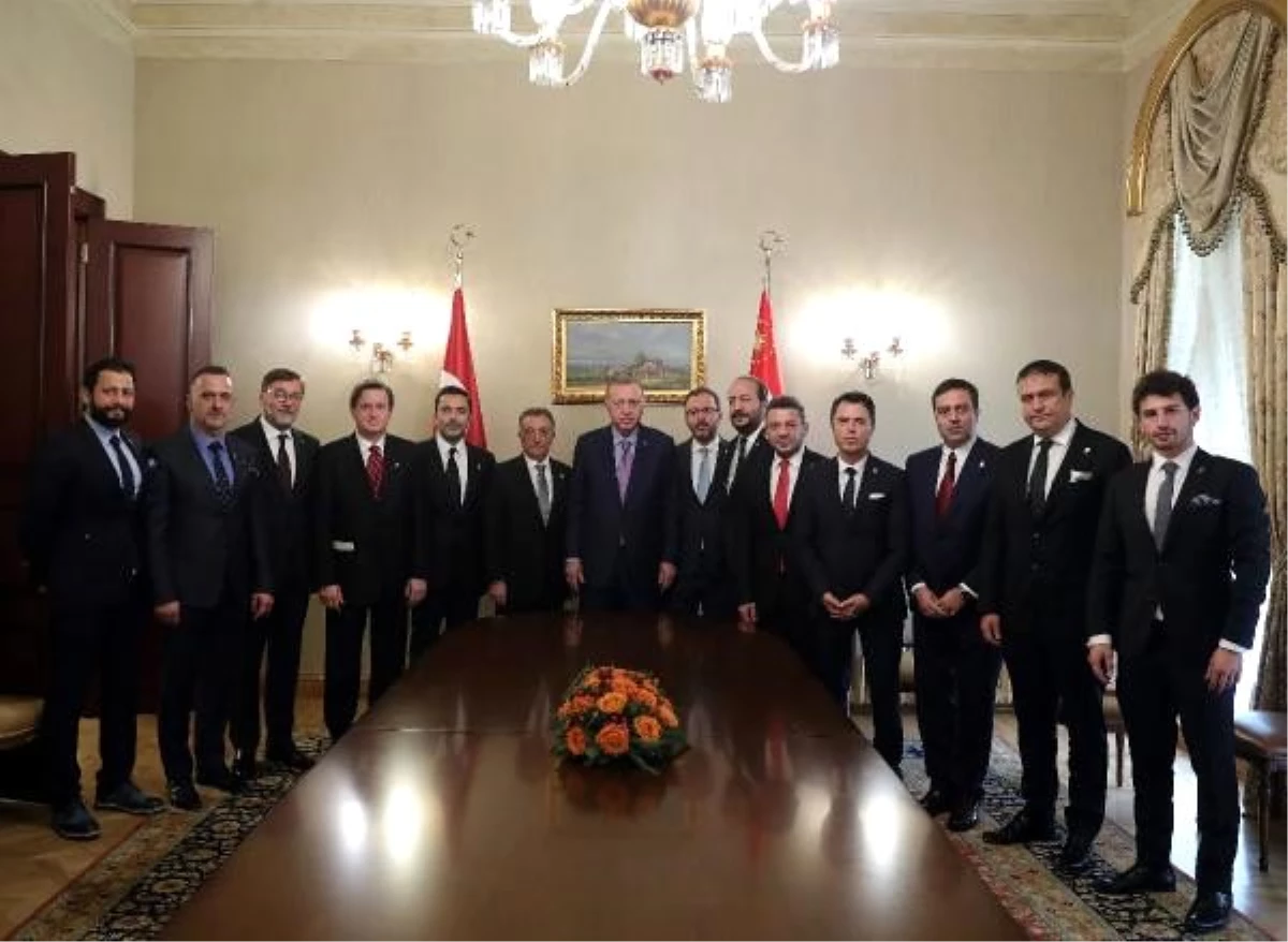Cumhurbaşkanı Erdoğan Beşiktaş Kulübü heyetini kabul etti