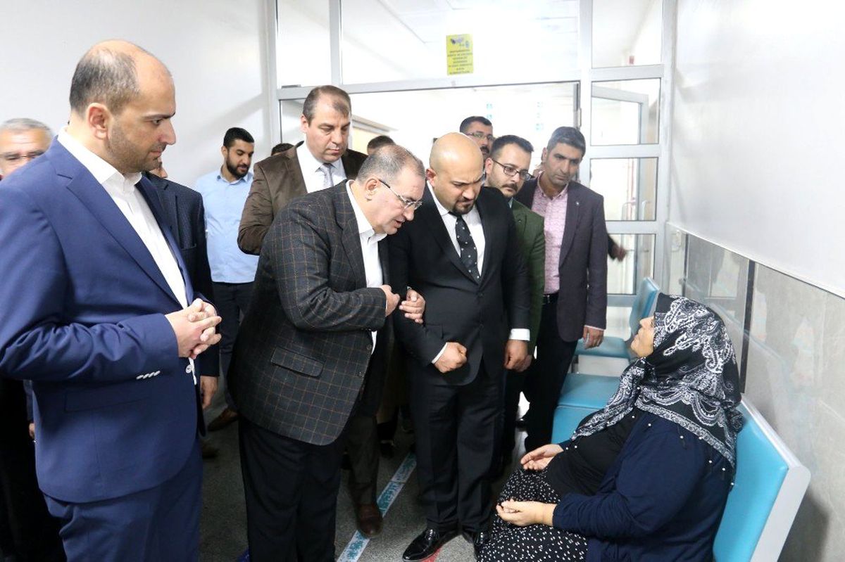 Devlet Hastanesi Başhekimi Kurtaran\'a hayırlı olsun ziyareti
