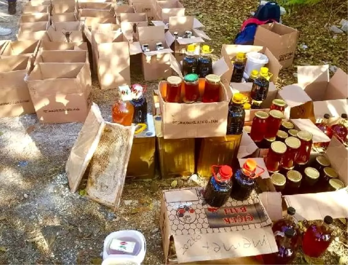 Eskişehir\'de 155 kilo izinsiz üretilen bal ele geçirildi