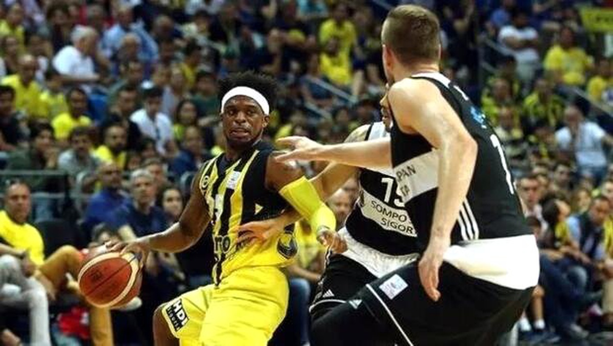 Fenerbahçe, Beşiktaş\'a kaybetmiyor! 6.5 yıl, 16 resmi maç oldu...