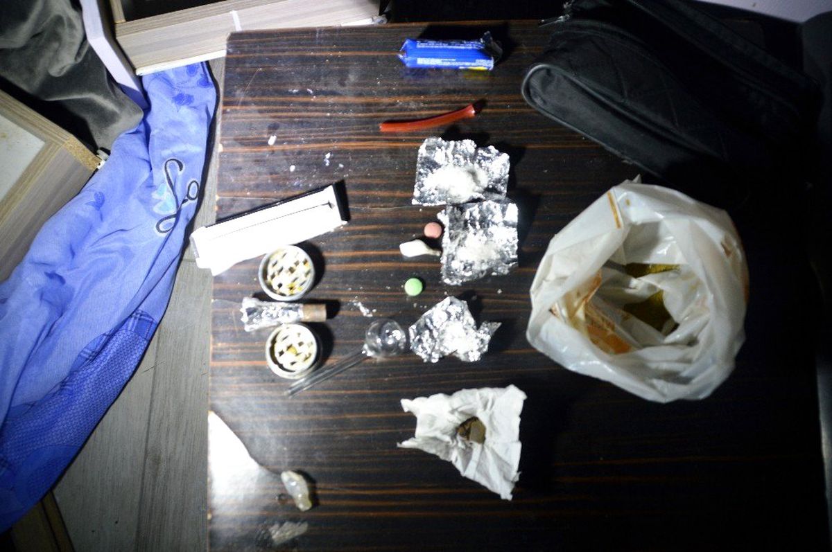 İstanbul\'da özel harekat destekli narkotik operasyonu