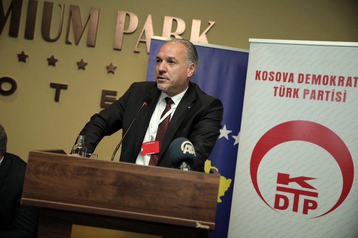 Kosova\'da Türk partisinin yeni lideri \'Fikrim Damka\'