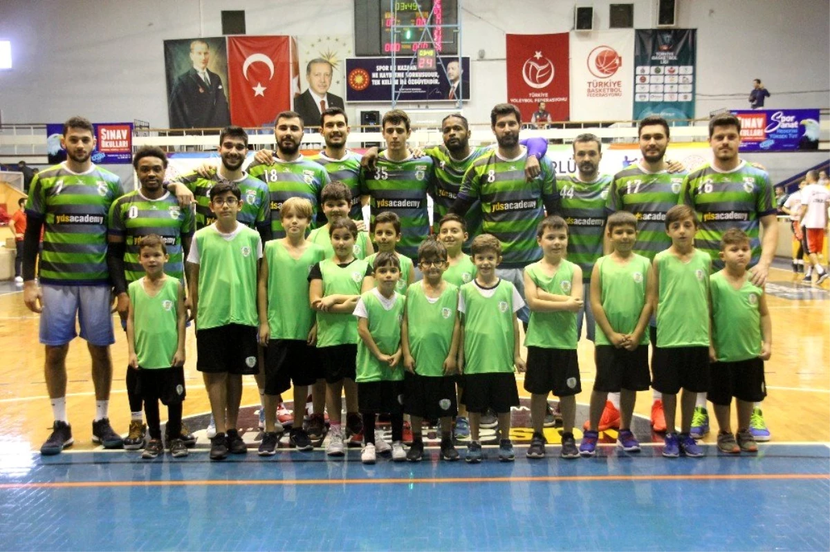 Türkiye Basketbol 1. Ligi: Balıkesir Büyükşehir Belediyespor: 95 - Anadolu Basket: 72