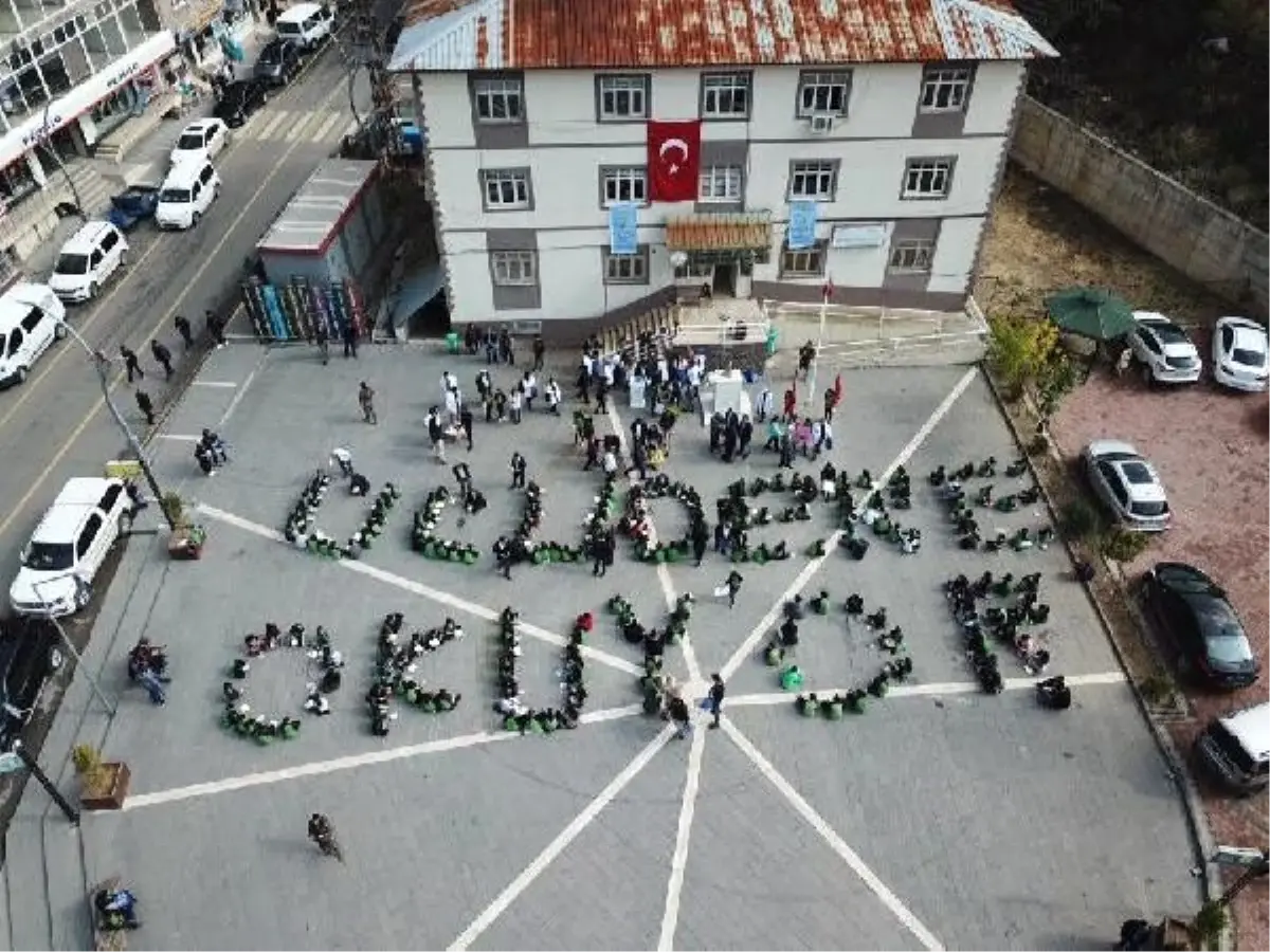 Uludereliler güne kitap okuyarak başlıyor