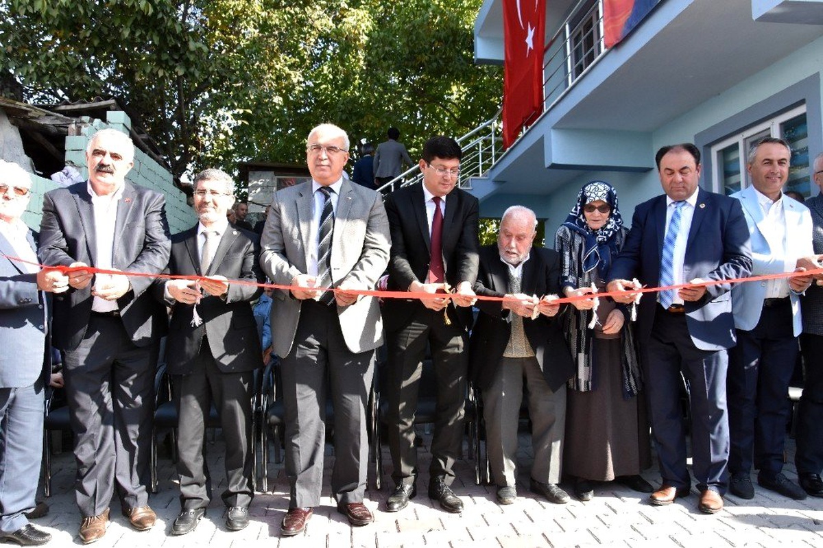 Uzunçam Mahallesi, muhtarlık binası, Kur\'an kursu ve imam evi hizmete açıldı