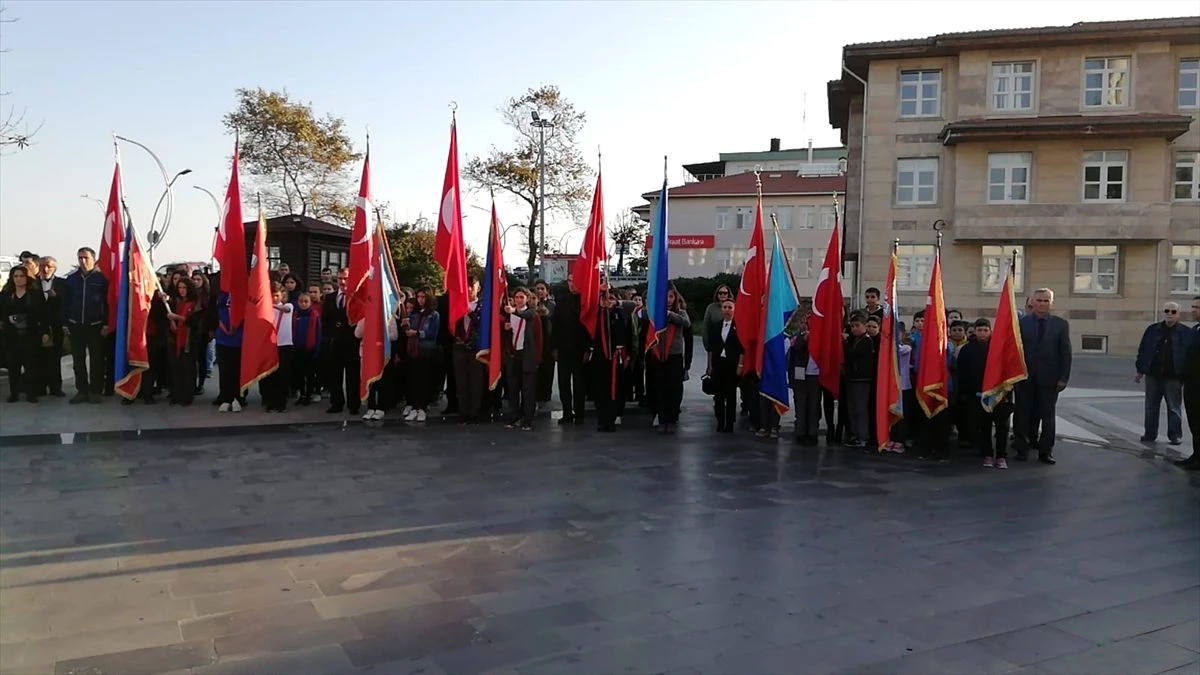 Akçakoca ve Kaynaşlı\'da 10 Kasım Atatürk\'ü anma törenleri