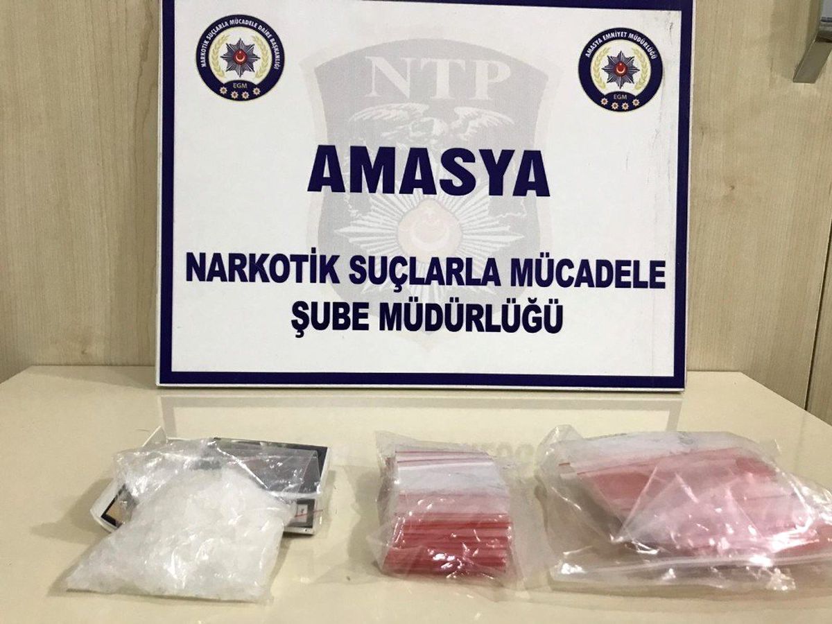 Amasya\'da uyuşturucu operasyonunda 2 tutuklama